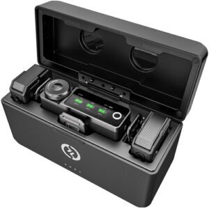 Hollyland+LARK+MAX+Duo+2-Person+Wireless+Microphone+System+2.4+GHz+Black+1